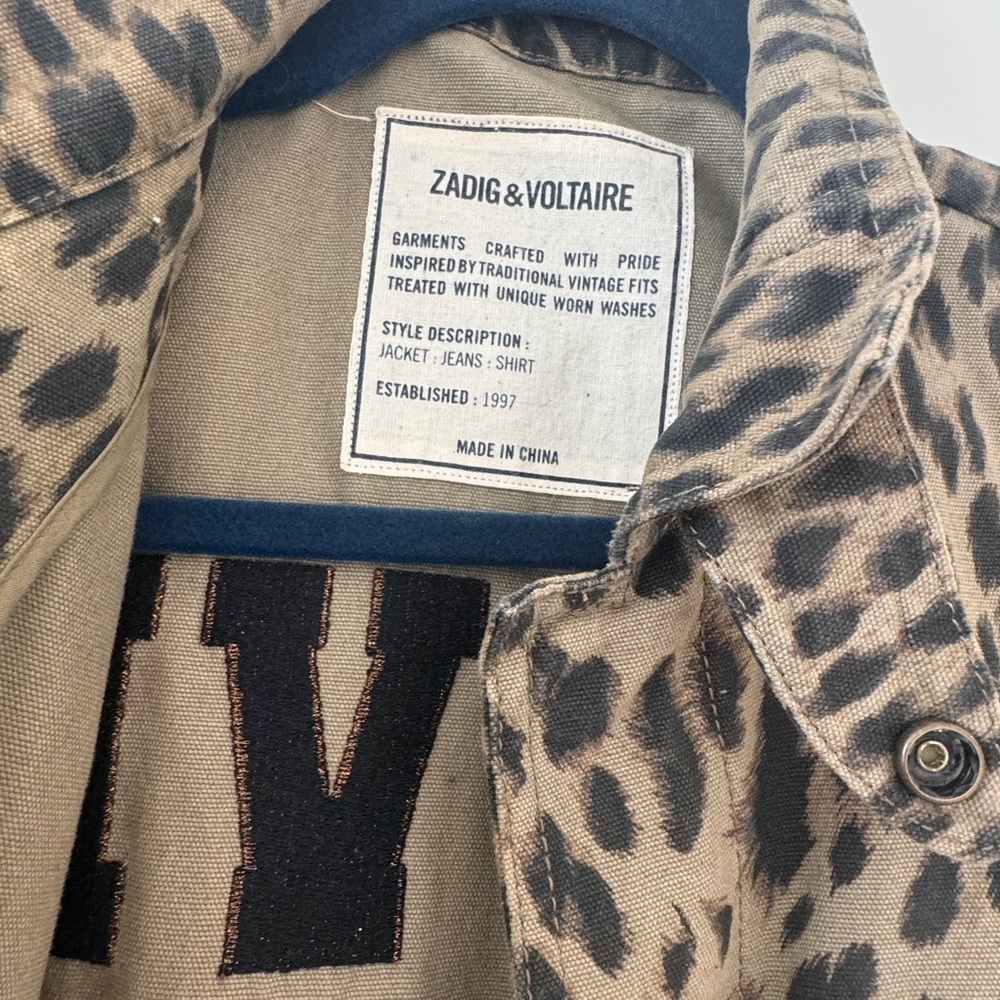 Zadig & Voltaire
Kayaka Leopard-Print Canvas
Jacket size L fit 6-8 like new - Picture 7 of 15
